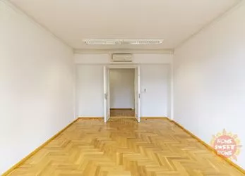 Praha, pronájem kanceláří (8 místností), klimatizace, v Hybernské ulici na Praze 1, (214m2)