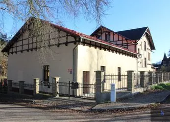 Prodej vila , 9 bytových jednotek, zahrada, K Přehradě, Karlovy Vary - Doubí