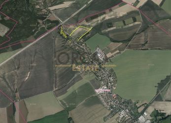 Podíl na pozemcích v k.ú. Suchdol nad Odrou