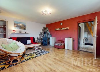 Červené Pečky - Malá Vysoká, prodej rodinného domu 122 m2, pozemek 1220 m2, okr. Kolín