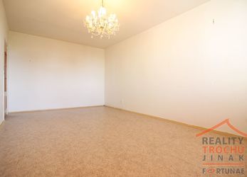 Prodej, byt, 3+1, 89 m2, Lonkova, Pardubice