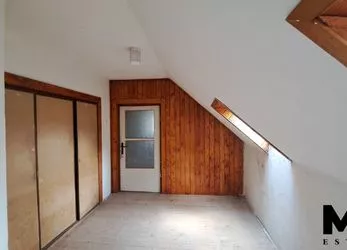 Prodej RD 5+1 - 189 m2 v obci Dolní Bory
