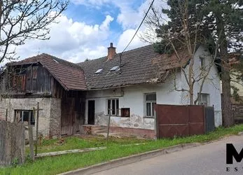 Prodej RD 5+1 - 170 m2 v obci Dolní Bory