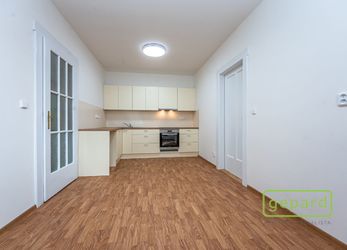 Pronájem bytu 2+kk, 46 m2, Praha 8 - Libeň, Na Rokytce
