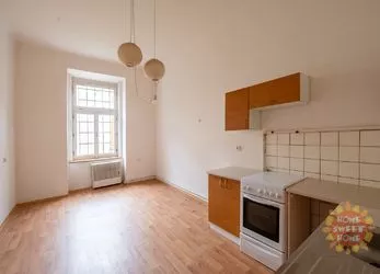 Praha, útulný byt 1+1 k prodeji, 51 m2, sklep, Vršovice, ulice U Vršovického nádraží