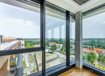 Exkluzivní byt 3+kk v industriálním stylu s panoramatickým výhledem na celou Prahu - Praha 5