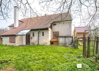 Prodej zajímavého rodinného domu 4+1, 175 m2, pozemek 1 289 m2, 6 690 000,- Kč, Chotětov