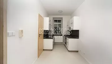 Pronájem bytu 1+1 o velikosti 41 m2, ulice Hájková 11, Ostrava-Přívoz