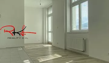 Pronájem, byt po rekonstrukci 2+kk, 51 m2, centrum Ústí nad Labem