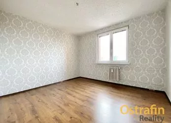 Pronájem bytu 3+1, ul. Gen. Píky, Ostrava