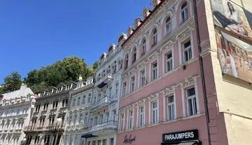 Prodej bytu 1+1, 42.6 m2, ulice Vřídelní, Karlovy Vary