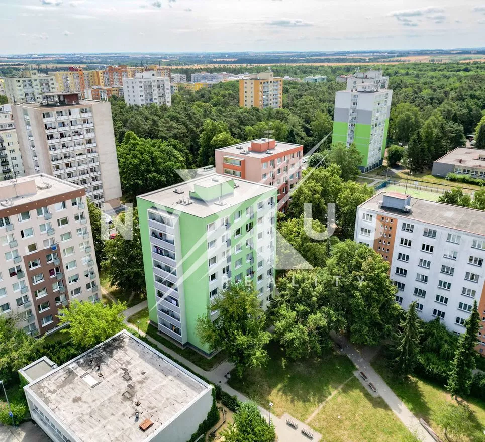 Prodej bytu 2+1 - 46 m2 s balkonem a sklepem, Vitry, Kladno-Kročehlavy