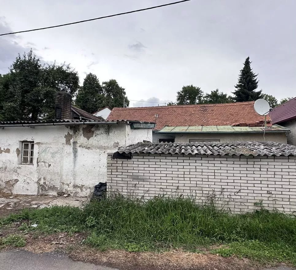 Prodej RD o velikosti 57 m2 na pozemku o velikosti 476 m2 v obci Nové Syrovice, Moravské Budějovice.