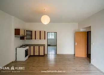 Pronájem bytu 2+kk, 58 m2, Budějovická 1178