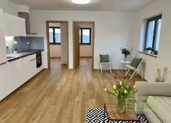 Prodej bytu 3+kk v novostavbě rodinného domu, ul. Čisovická, Mníšek pod Brdy