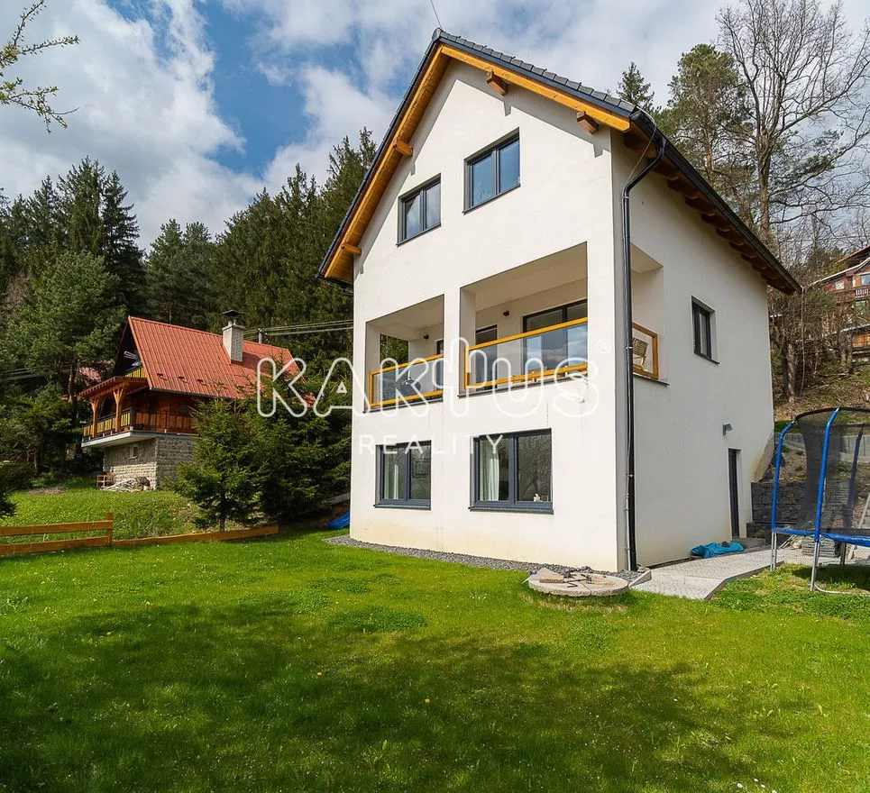 Prodej rodinného domu v obci Hutisko 142 m2, pozemek 374 m2