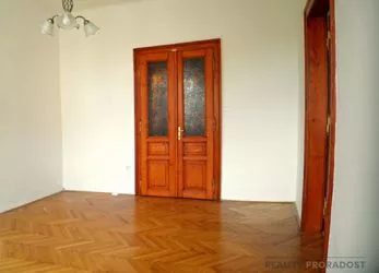 Prodej prostorného bytu 2+1 (80,5m2) v Prostějově