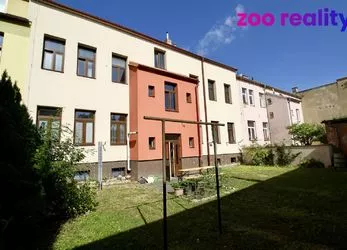 Prodej, poloviny bytového domu, České Budějovice