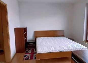 Krásný, zařízený byt 2+kk k pronájmu (58,5 m2), sklep, garáž, Vysočany- ulice Jana Přibíka