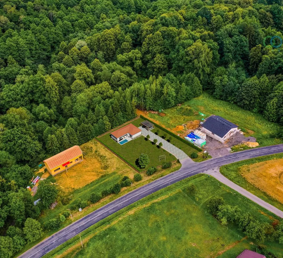 Prodej stavebního pozemku 2 000 m2, Bruzovice