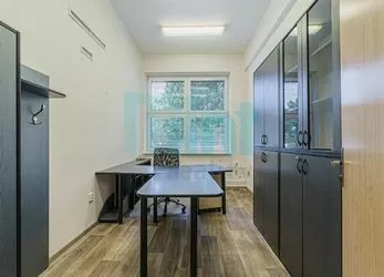 Pronájem kancelářských prostor [11 m²], ulice Teslova, Ostrava - Přívoz