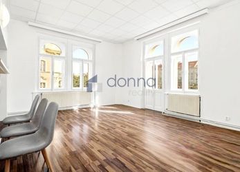 Pronájem bytu 3+kk, 108 m²,  Vinohradská, Praha 2 - Vinohrady