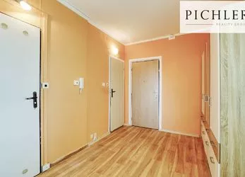 Prodej bytu 4+1, 88 m2, Komenského, Nýřany