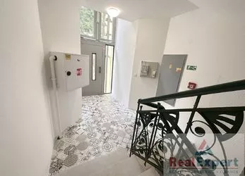 Zcela nový byt 1+kk, 29,15 m2, klimatizace, Praha 10 - Vršovice, ul. Oblouková