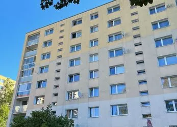 Pronájem bytu 2+1, 56 m2, v ulici Arbesova, Mšeno n.N., 200m od jablonecké přehrady.
