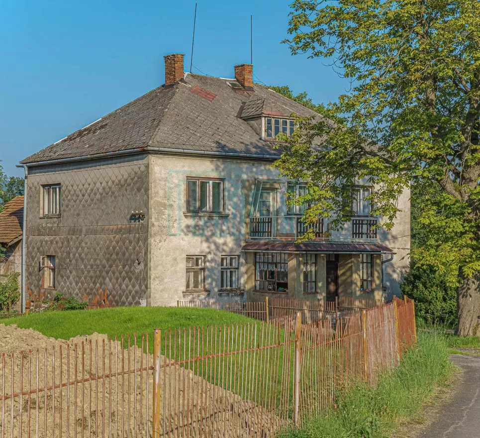 Prodej rodinného domu se dvěma byty [386 m²] v obci Třinec-Karpentná