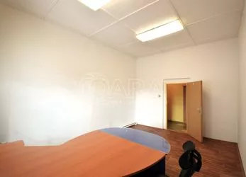 Pronájem kanceláře 18 m2 se zázemím, Kosmonosy u Mladé Boleslavi