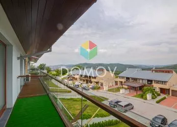 Nový, luxusní, plně vybavený  byt 3+kk, 2x  balkón - Golf Resort - Beroun