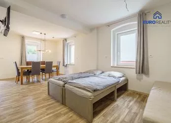 Prodej, ubytovací zařízení, Karlovy Vary - Dalovice