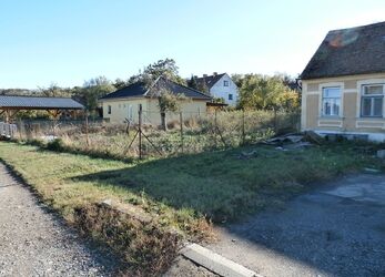 Na prodej stavební pozemek 663m2 Vrbovec-Hnízdo, prodej pozemku 663m2 ve Vrbovci v Hnízdě