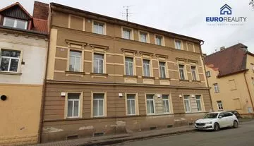 Pronájem, byt 2+1, 66 m2, Česká Lípa