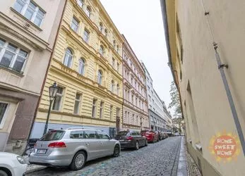 Praha, zařízený byt k pronájmu 3+1 (137 m2), ulice Betlémská, Staré Město