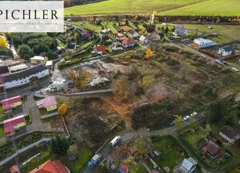 Prodej stavebního pozemku, 3789 m², Hracholusky