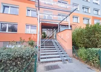 Prodej bytu 4+kk - 100 m2 + sklep, Milánská, Praha 10 - Horní Měcholupy