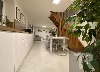 Prodej rodinného domu 3+kk, 99 m2 s pozemkem 165 m2 ve Štěnovicích u Plzně