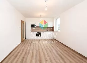Nová, moderní, podkrovní bytová jednotka 2+kk o rozloze 53,1 m2 v Hostomicích