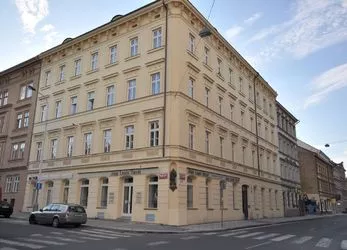Pronájem Praha 5 - Smíchov, moderní zařízený byt 2+kk , 58 m2, ul. Elišky Peškové u Arbesova náměstí