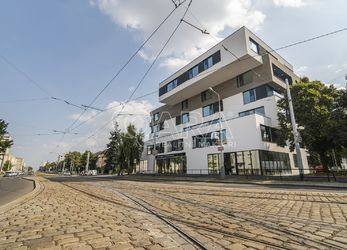 Prodej bytu 2+kk s terasou ( 62 + 6 m2 ) , sklepem a garážovým stáním v novostavbě, Praha-6, Petřiny
