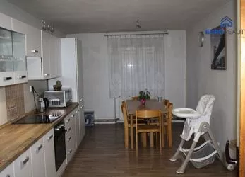 Prodej, rodinný dům, 471 m2, Klatovy