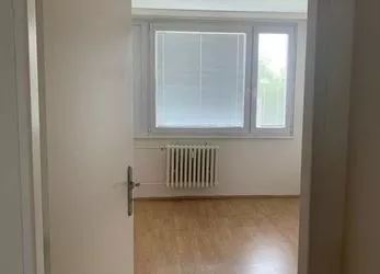 Prodej, byt 3+1 86 m2, Praha, Choceradská ul., DV