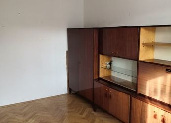 Pronájem, byt 2+1, 53 m2, Karlovy Vary