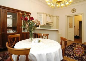 Praha, velmi pěkný byt 3+kk k pronájmu, plně zařízený, Truhlářská ulice, Nové Město, 77m2