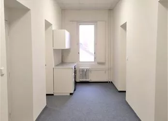Pronájem kanceláře 108 m2, Praha 7 - Korunovační ul.