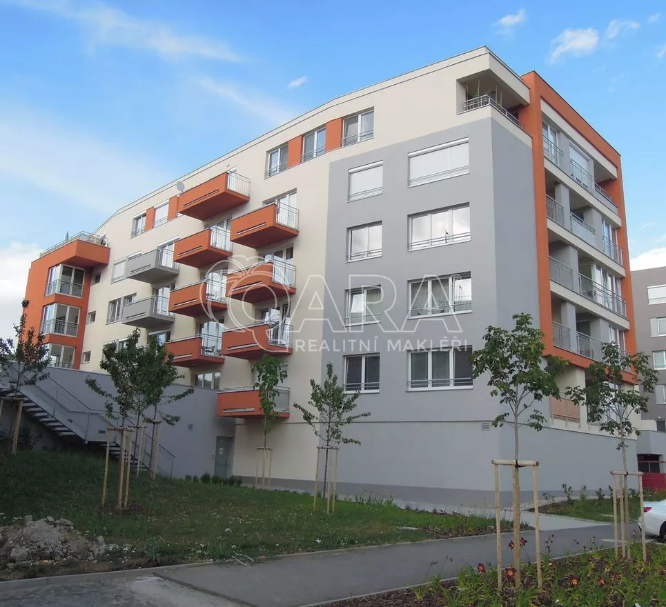 Prodej bytu 1+kk 40 m2 Toufarova, Praha 5 - Stodůlky