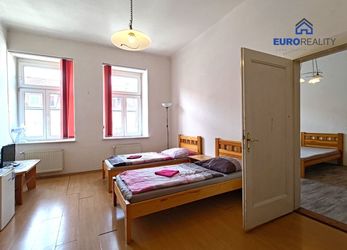 Pronájem, byt 2+1, 55 m2,  ul. Lindauerova, Plzeň