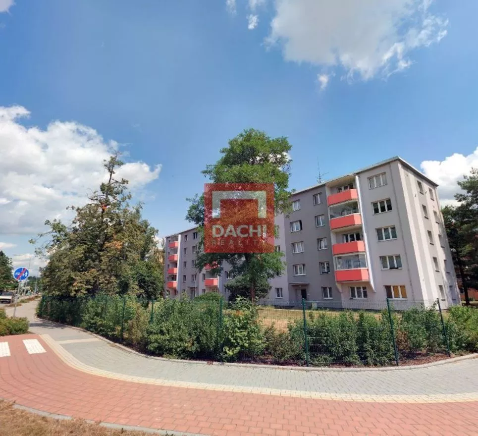 Nabízíme k pronájmu byt  1 + 1 na adrese Ulice Nádražní, město Šternberk